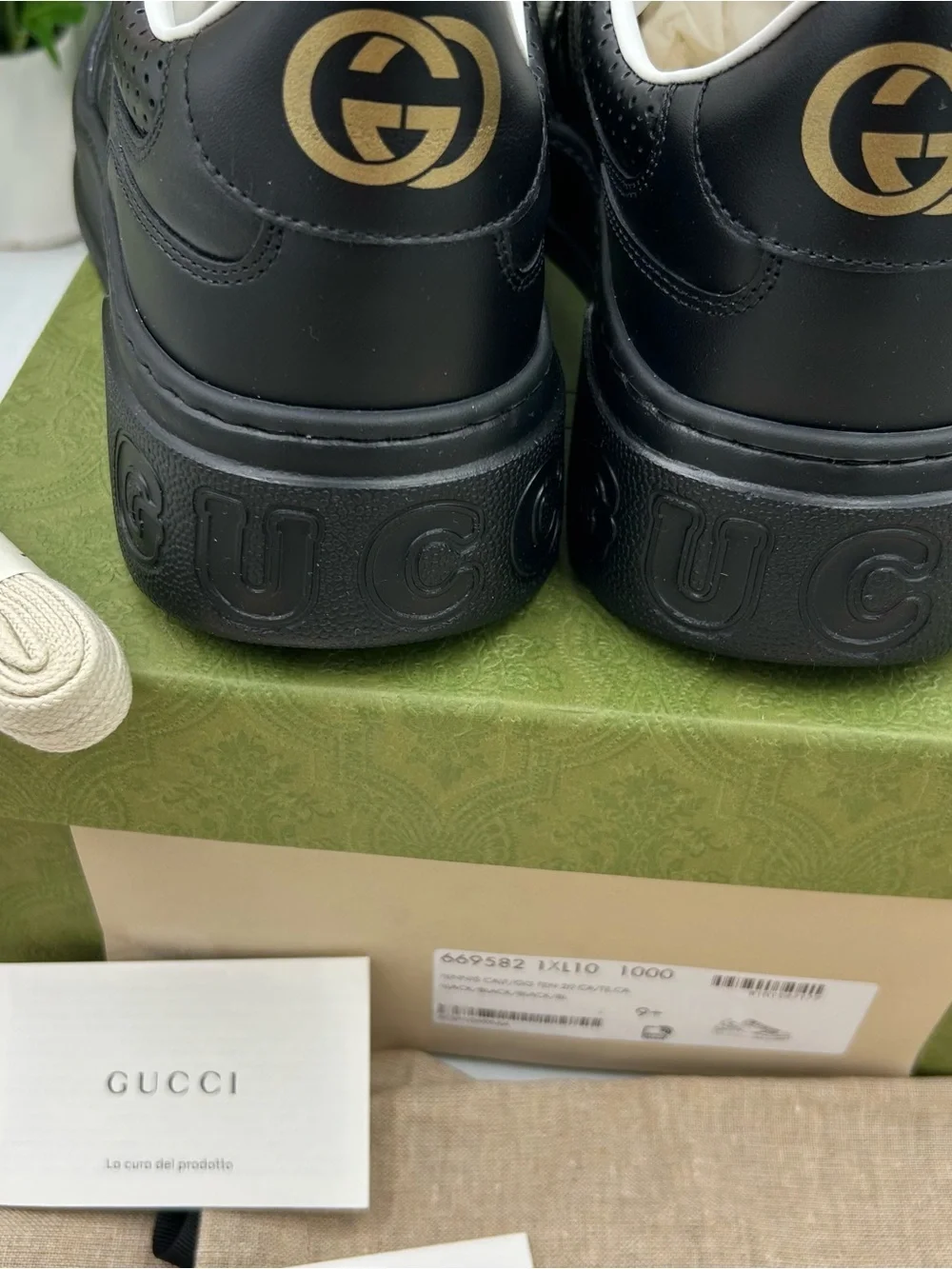 Gucci sleek black